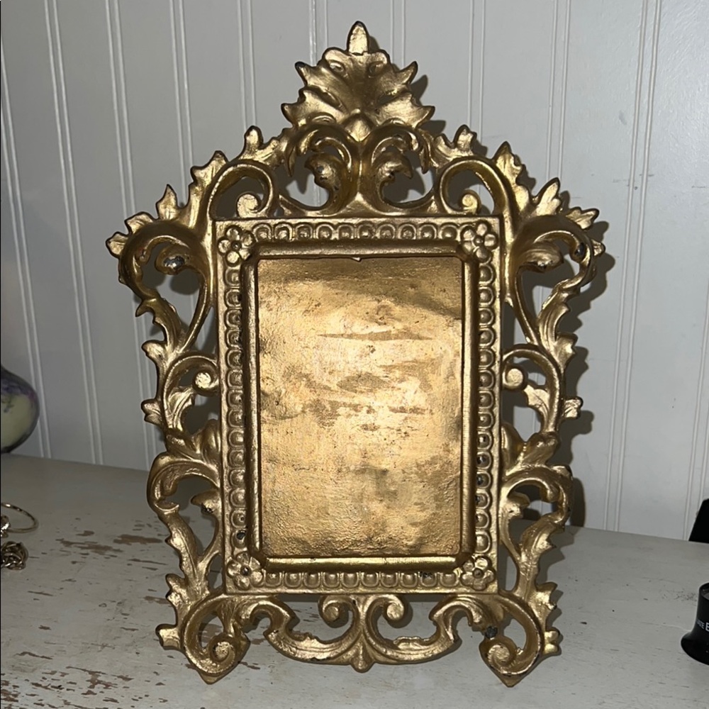 Cast Iron Victorian Ornate Gold Picture Frame
